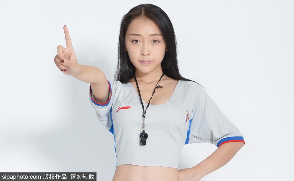 簡直一模一樣！梅西小兒子西羅跑步姿勢酷似父親