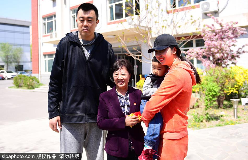 連續(xù)7場破門！卡扎伊什維利推射破門，泰山1