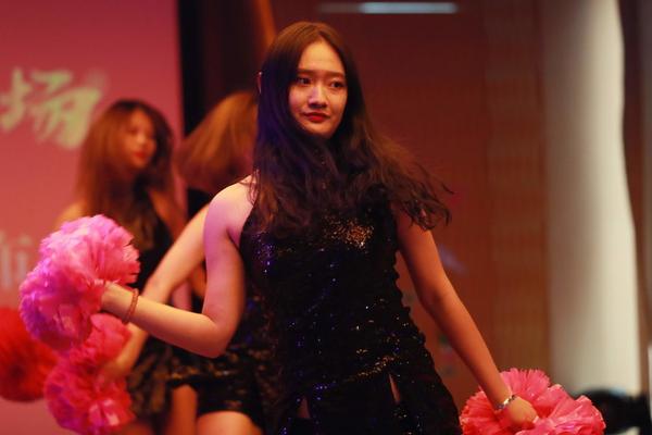 委內(nèi)瑞拉主帥：我們不是來(lái)參加派對(duì)的 會(huì)讓梅西踢得很不舒服