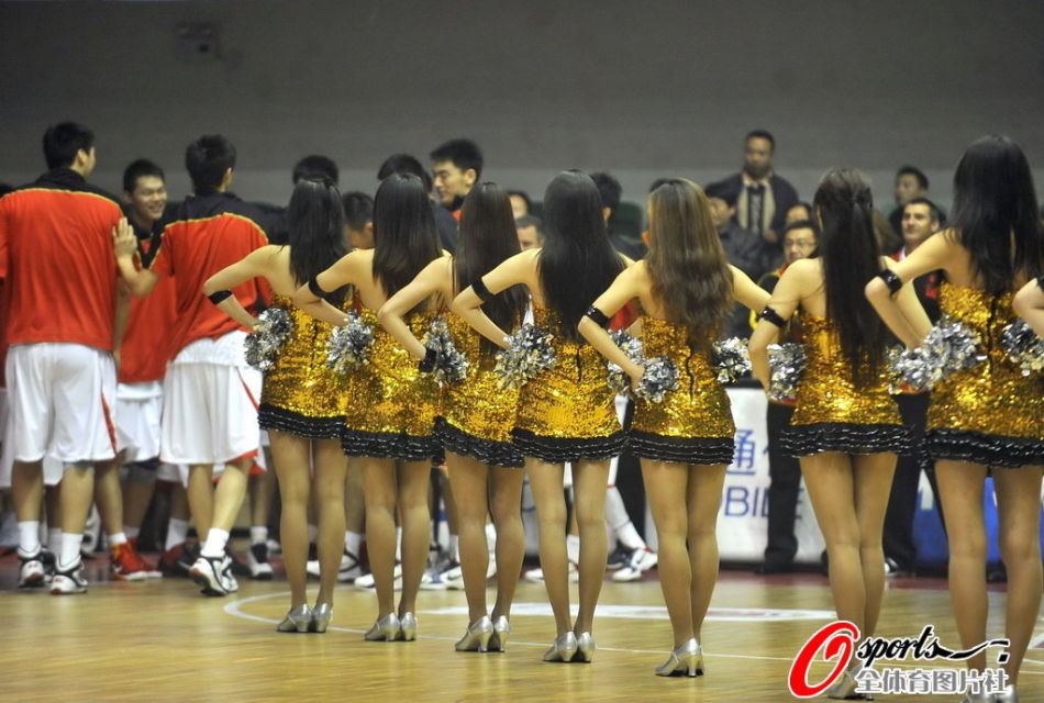 01月05日 NBA常規(guī)賽 開(kāi)拓者vs雄鹿 全場(chǎng)錄像回放