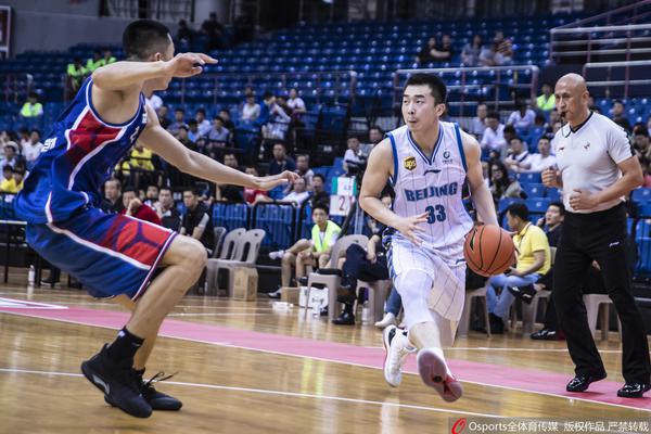 [流言板]HoopsHype評(píng)最佳第六人候選：普里查德、加福德和威斯布魯克