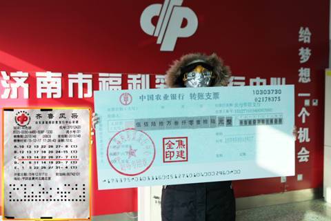 身高差36厘米！亞馬爾1年長高10cm至1米81，女友身高僅1米45