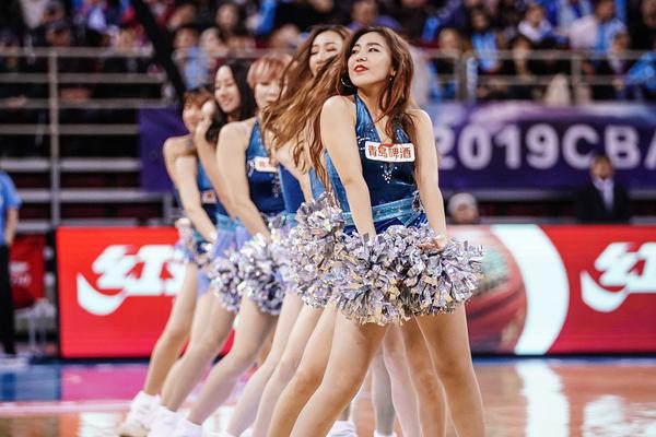 博主介紹華裔球員：英冠普雷斯頓U19門將力寶-斯托韋爾可供歸化德里森                                                                20
