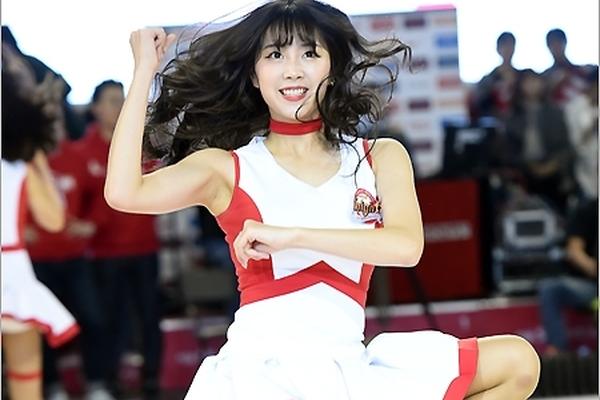 海港vs云南：5外援PK4外援，張琳芃、侯永永首發(fā)，蒯紀聞替補