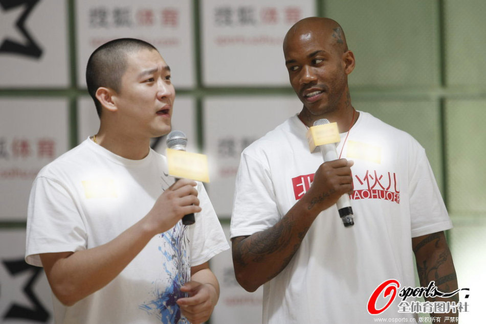 西媒：羅德里戈對熱身后不上場很不滿！皇馬拒絕8000萬歐以下賣他