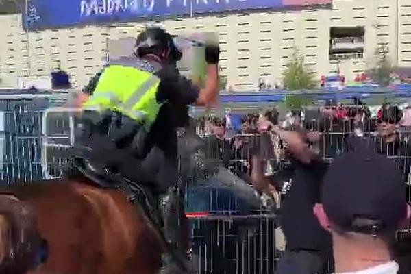 抗議美國老板，米蘭球迷組織南看臺：你必須出售俱樂部并滾蛋