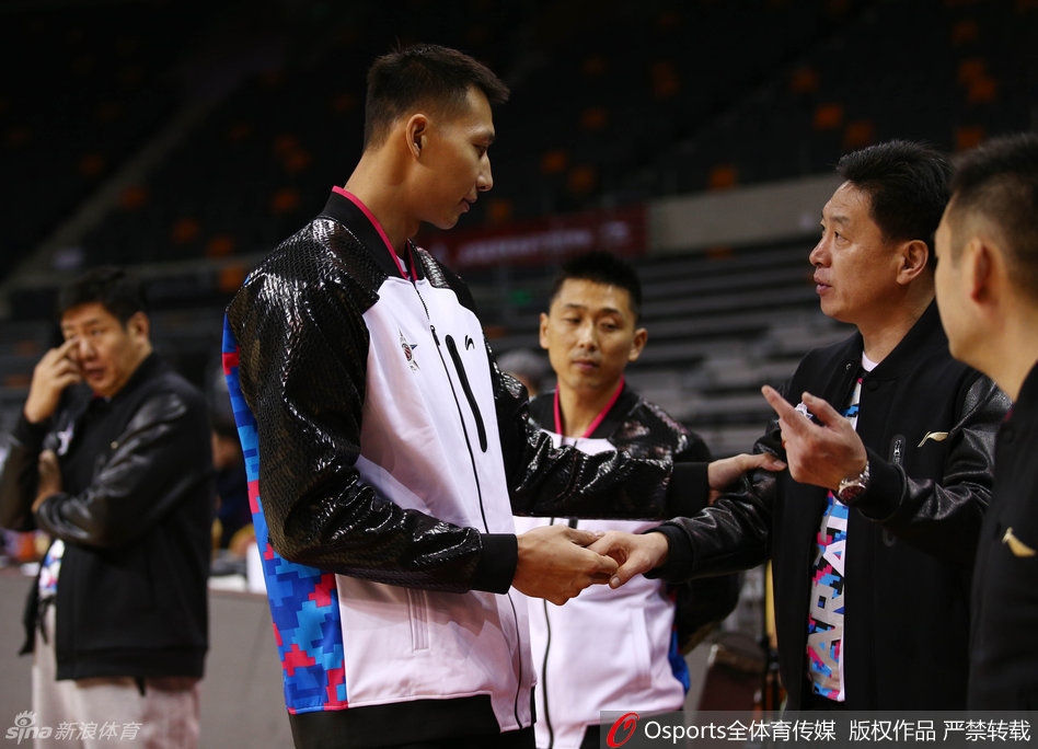 ESPN：熱刺接近6000萬鎊簽下埃澤，埃澤告知水晶宮愿加盟熱刺