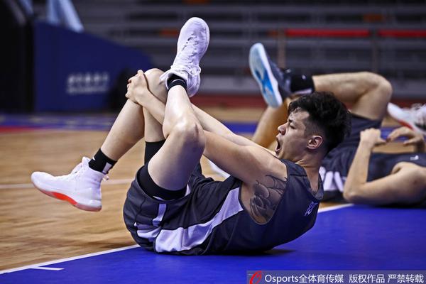 越換越差！深圳新鵬城7月?lián)Q帥后戰(zhàn)績不升反降，穆尼奧斯率隊(duì)5連敗J圓手是只貓                                                               
