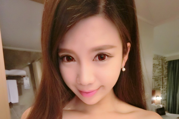 夢游？！亞伯拉罕數(shù)據(jù)：替補28分鐘，2次錯失進球機會，評分僅6.1